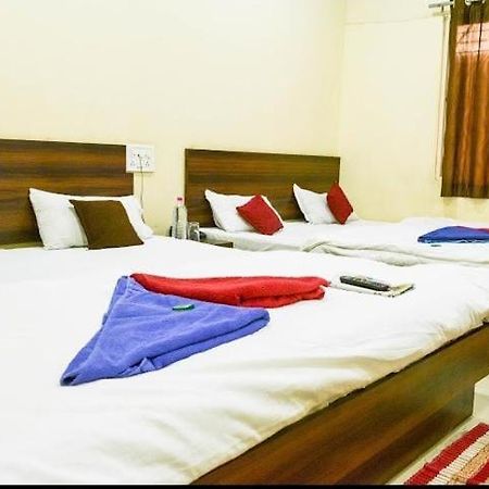 Hotel Bholenath Ujjain Eksteriør bilde