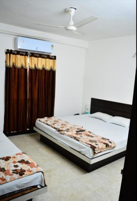 Hotel Bholenath Ujjain Eksteriør bilde