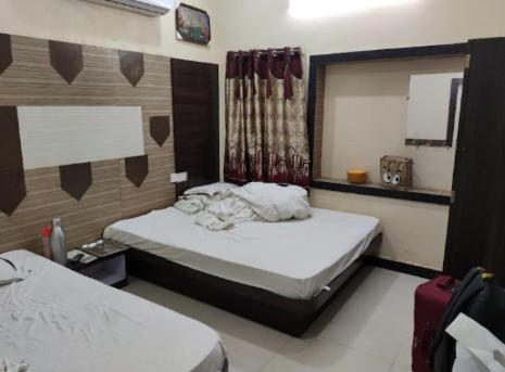 Hotel Bholenath Ujjain Eksteriør bilde